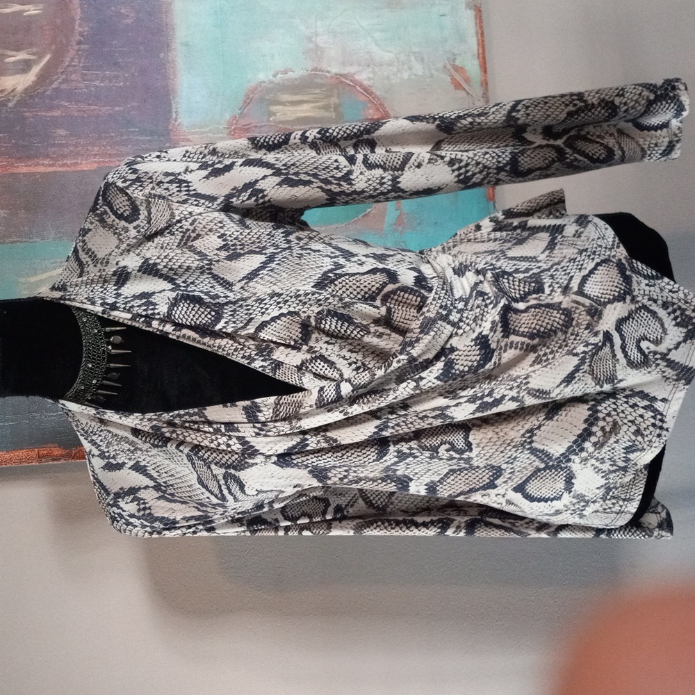 Clara Sunwoo Monochrome Snakeskin  Draped Neck Top Sz. XL